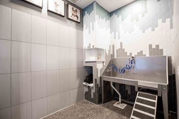 Pet Friendly Apartments for Rent in Colorado Springs with Pet Wash Station